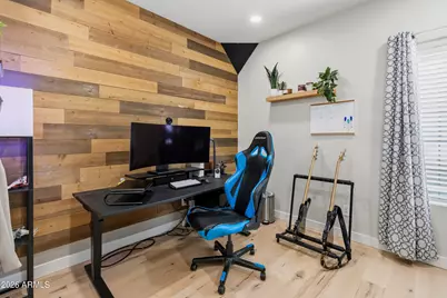 1202 E Greenway Circle, Mesa, AZ 85203 - Photo 23