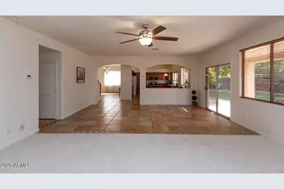 149 E Canyon Creek Drive, Gilbert, AZ 85296 - Photo 11