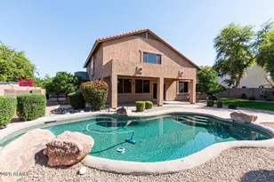 149 E Canyon Creek Dr, Gilbert, AZ 85296 - Photo 31