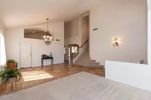 149 E Canyon Creek Dr, Gilbert, AZ 85296 - Photo 5