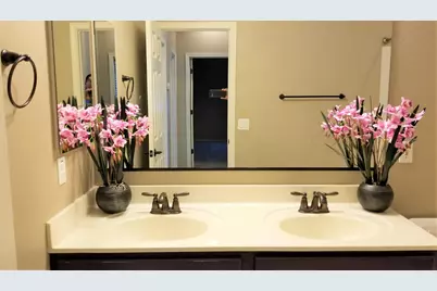 2248 E Ottawa Lane, Phoenix, AZ 85024 - Photo 17