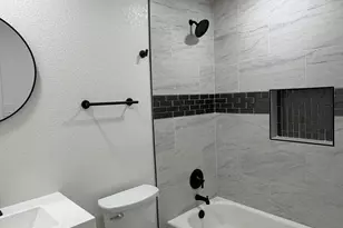 14066 N 48th Ave, Glendale, AZ 85306 - Photo 7