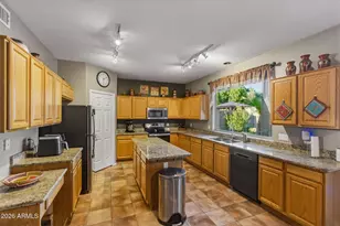 21547 N 85th Dr, Peoria, AZ 85382 - Photo 7