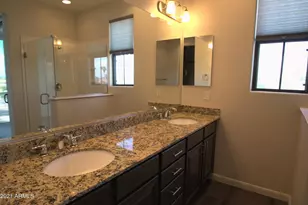 2090 S Dorsey Ln, Tempe, AZ 85282 - Photo 35