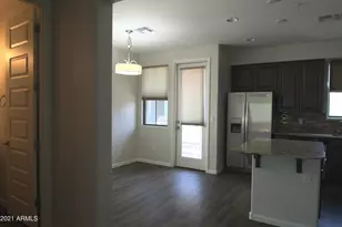 2090 S Dorsey Ln, Tempe, AZ 85282 - Photo 17