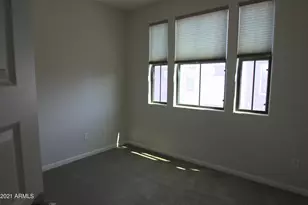 2090 S Dorsey Ln, Tempe, AZ 85282 - Photo 27