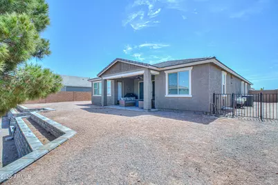 22274 N Daniel Drive, Maricopa, AZ 85138 - Photo 3