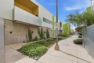 1111 W University Dr, Tempe, AZ 85281 - Photo 21