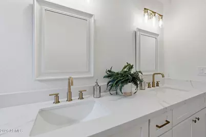 7756 W Hearn Road, Peoria, AZ 85381 - Photo 33