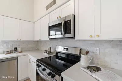7756 W Hearn Road, Peoria, AZ 85381 - Photo 17