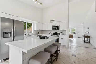 7756 W Hearn Road, Peoria, AZ 85381 - Photo 13
