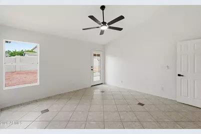 7756 W Hearn Road, Peoria, AZ 85381 - Photo 23