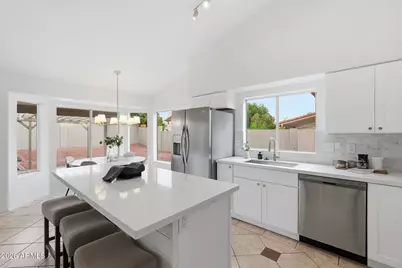 7756 W Hearn Road, Peoria, AZ 85381 - Photo 13