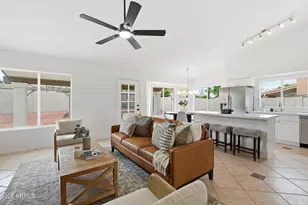 7756 W Hearn Rd, Peoria, AZ 85381 - Photo 9