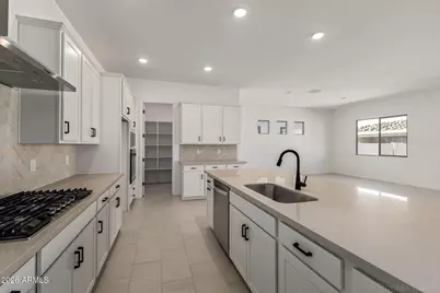 22688 E Diana Way, Queen Creek, AZ 85142 - Photo 5