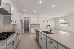 22688 E Diana Way, Queen Creek, AZ 85142 - Photo 5