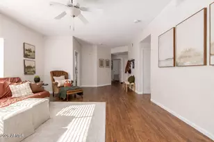 7401 W Arrowhead Clubhouse Dr, Glendale, AZ 85308 - Photo 9