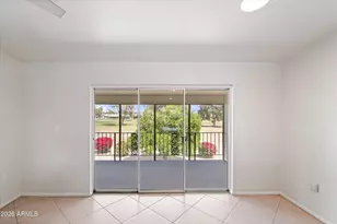 10840 N Fairway Ct W, Sun City, AZ 85351 - Photo 13