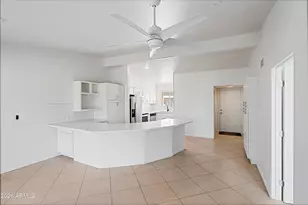 10840 N Fairway Ct W, Sun City, AZ 85351 - Photo 5