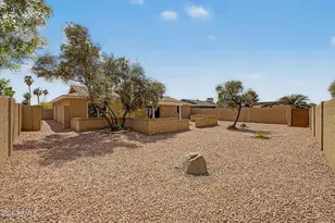 2528 E Malibu Dr, Tempe, AZ 85282 - Photo 31