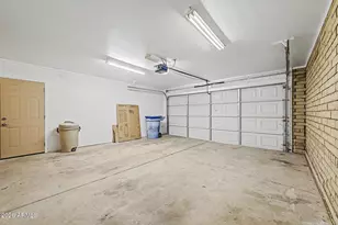 2528 E Malibu Dr, Tempe, AZ 85282 - Photo 25