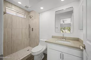 2528 E Malibu Dr, Tempe, AZ 85282 - Photo 17