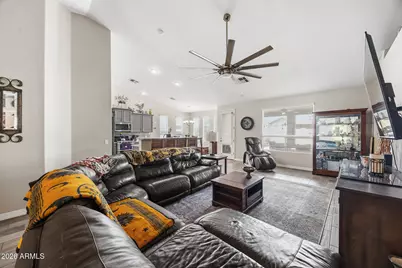 11520 E Sable Avenue, Mesa, AZ 85212 - Photo 3