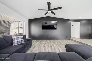 11244 N 58th Dr, Glendale, AZ 85304 - Photo 9