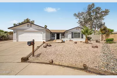 11244 N 58th Drive, Glendale, AZ 85304 - Photo 1