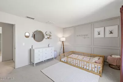 2435 E Saint Catherine Avenue, Phoenix, AZ 85042 - Photo 33