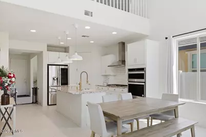 2435 E Saint Catherine Avenue, Phoenix, AZ 85042 - Photo 13