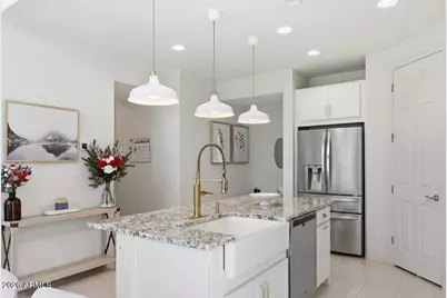 2435 E Saint Catherine Avenue, Phoenix, AZ 85042 - Photo 11