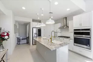 2435 E Saint Catherine Ave, Phoenix, AZ 85042 - Photo 9