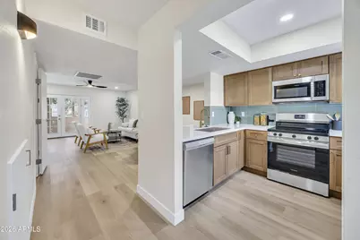 1601 W Sunnyside Drive #164, Phoenix, AZ 85029 - Photo 5