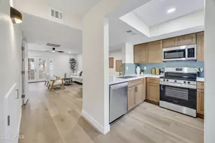 1601 W Sunnyside Dr, Phoenix, AZ 85029 - Photo 5