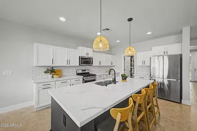 586 W Chapawee Trail, Queen Creek, AZ 85140 - Photo 3