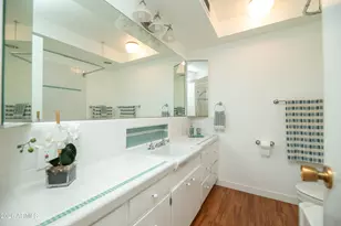 111 E Palm Ln, Phoenix, AZ 85004 - Photo 25