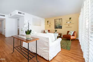 111 E Palm Ln, Phoenix, AZ 85004 - Photo 5