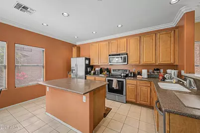 1183 E Canyon Creek Drive, Gilbert, AZ 85295 - Photo 5