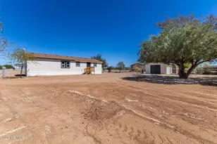 10439 E Bella Ln, San Tan Valley, AZ 85143 - Photo 31