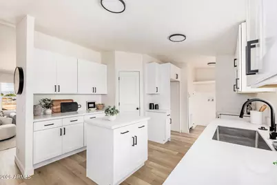 10439 E Bella Lane, San Tan Valley, AZ 85143 - Photo 7