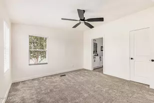 10439 E Bella Ln, San Tan Valley, AZ 85143 - Photo 9