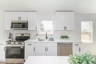 10439 E Bella Ln, San Tan Valley, AZ 85143 - Photo 15