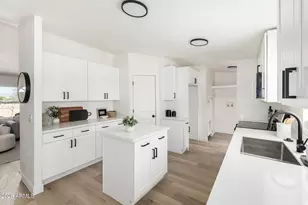 10439 E Bella Ln, San Tan Valley, AZ 85143 - Photo 13