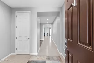 17810 W Straight Arrow Ln, Surprise, AZ 85387 - Photo 11