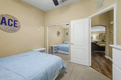 541 W Villa Maria Drive, Phoenix, AZ 85023 - Photo 17