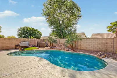 541 W Villa Maria Drive, Phoenix, AZ 85023 - Photo 27
