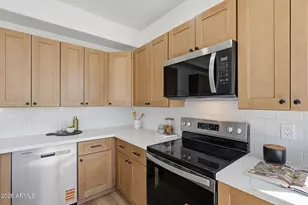 2109 E Saltsage Dr, Phoenix, AZ 85048 - Photo 11