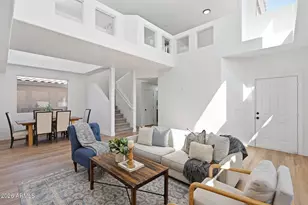 2109 E Saltsage Dr, Phoenix, AZ 85048 - Photo 9