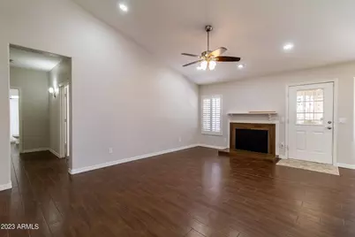 7655 W Sunnyside Drive, Peoria, AZ 85345 - Photo 9